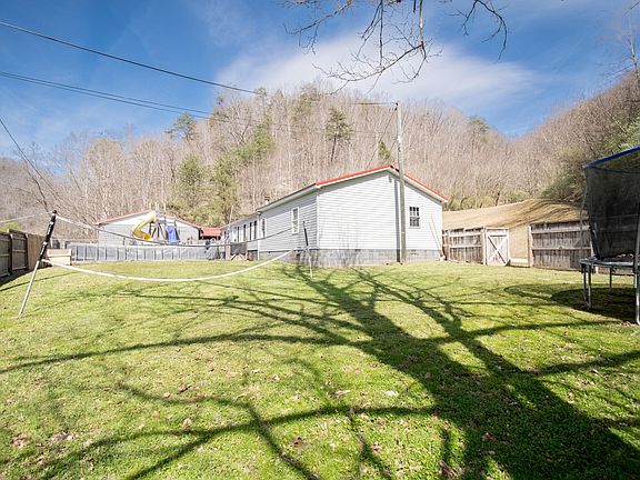 4th image of 706 Abner Fork Rd