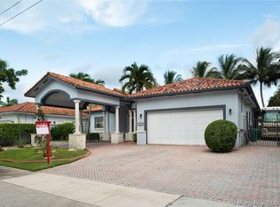 13710 SW 30th St, Miami, FL 33175