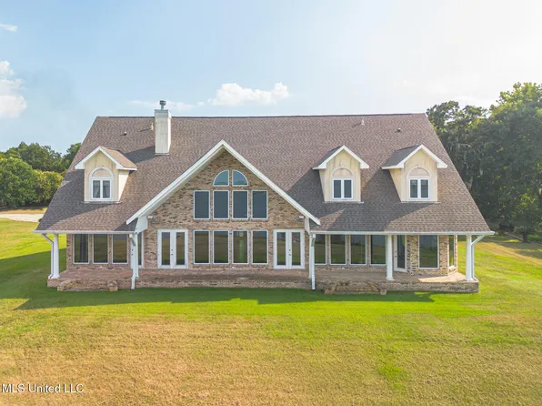 473 Jordan Dr, Biloxi, MS 39531