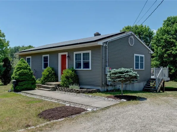 511 Warrenville Road, Mansfield, CT 06250