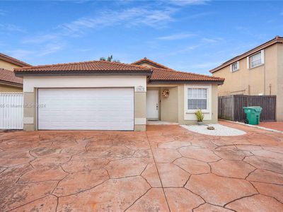 19832 NW 86th Ave, Hialeah, FL, 33015