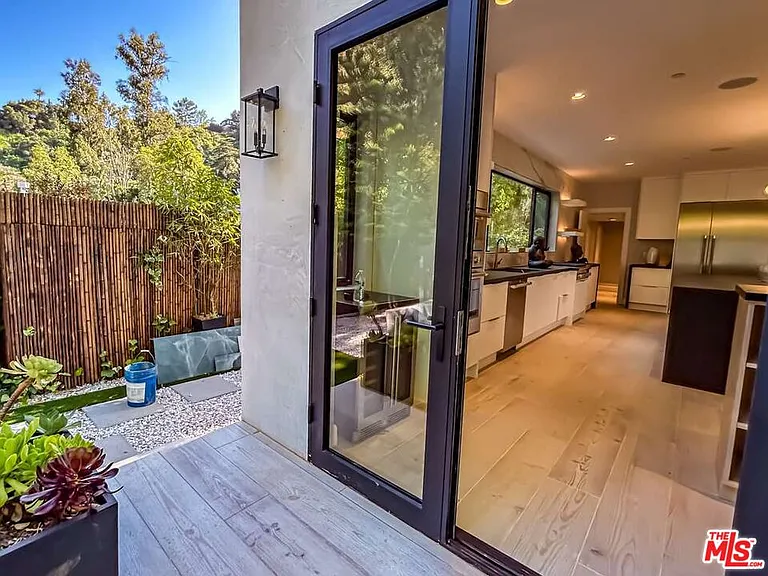 1734 N Beverly Glen Blvd — Photo 17