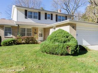 2024 47th St, Des Moines, IA 50310