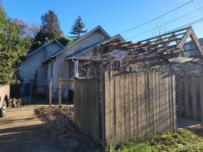 4410 Brygger Drive W, Seattle, WA, 98199
