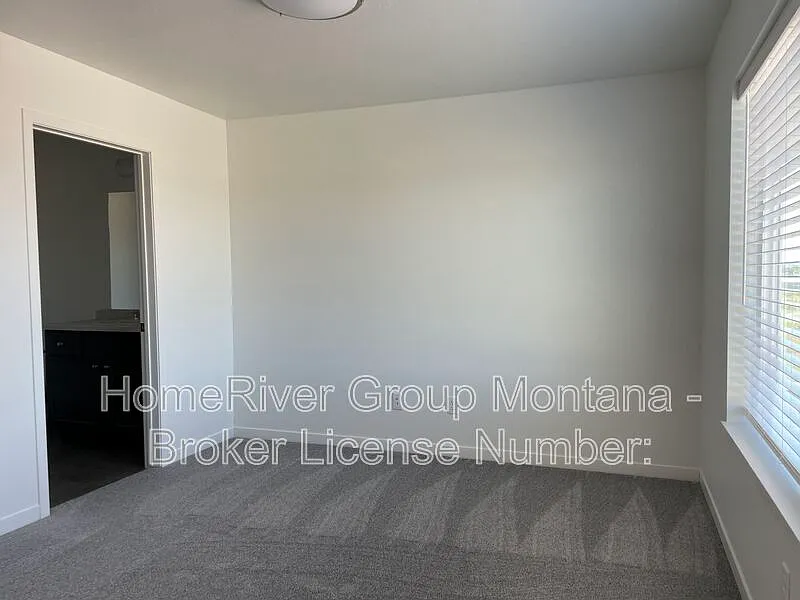 Building Photo - 1355 Rodgers St #307