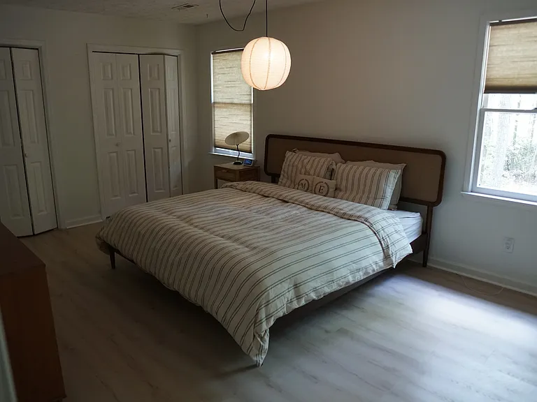 771 Tyrone Rd — Photo 17