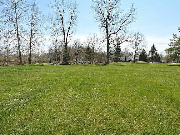 3rd image of 10788 E State Road 32