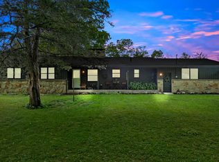 910 Thornapple River Dr SE, Ada, MI 49301