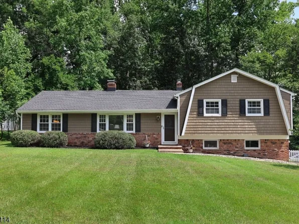 10 Holly Dr, Denville Twp., NJ 07834