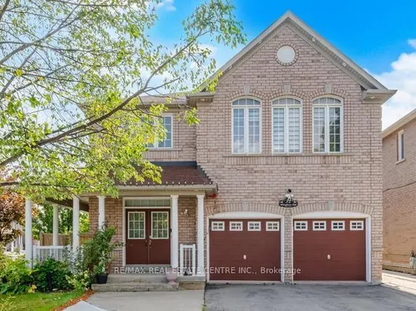 32 Midnightsun Trl, Brampton, ON L6R 3K3