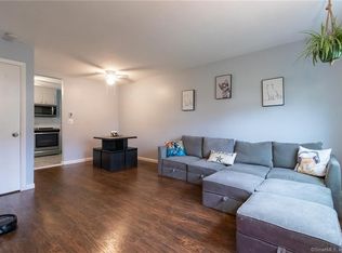 56 Elm St APT 17, Enfield, CT 06082