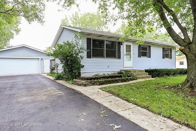 1st image of 11517 Douglas Ave