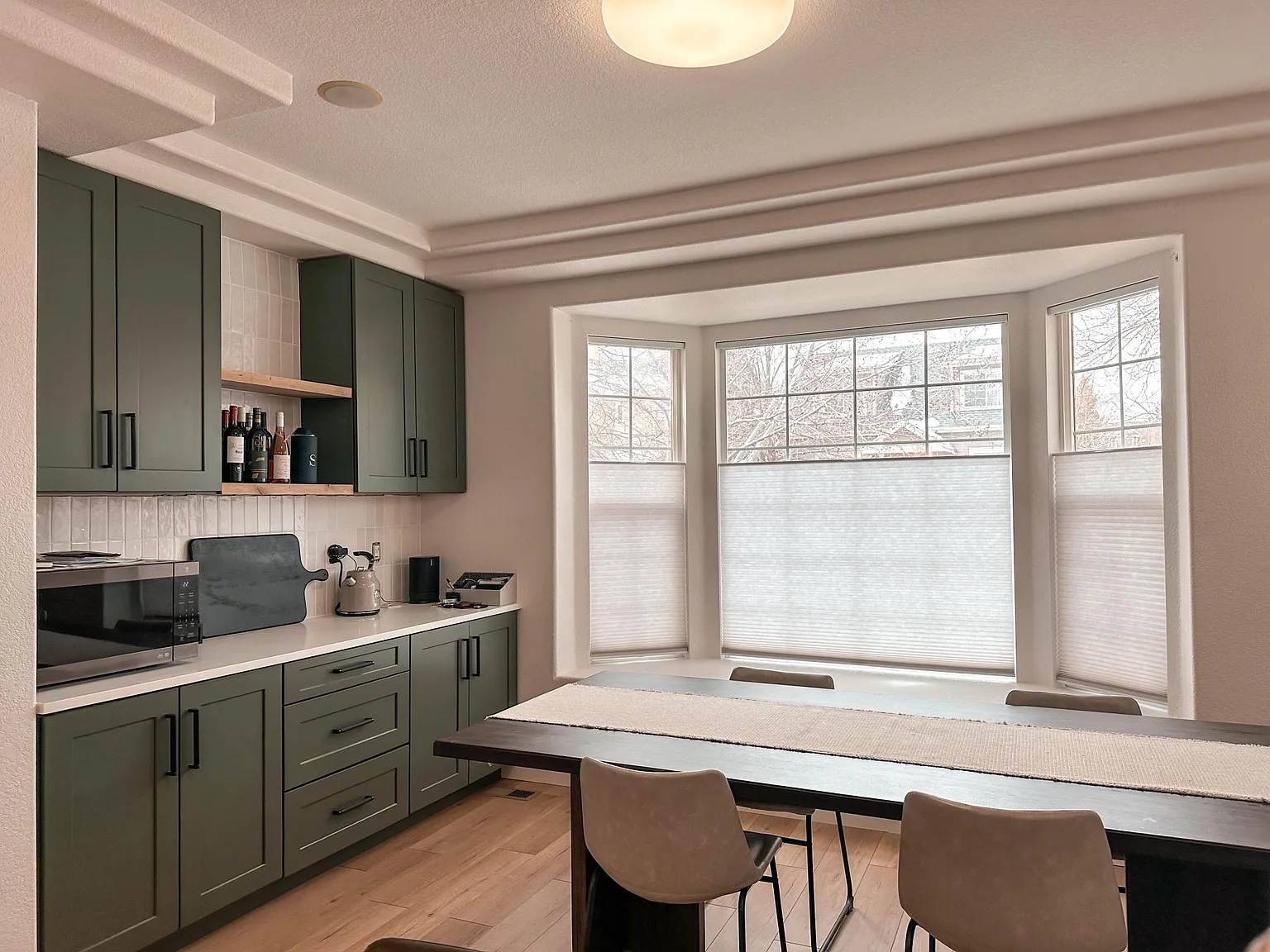 3 bed, 2436 sqft, $3,700 — Photo 3