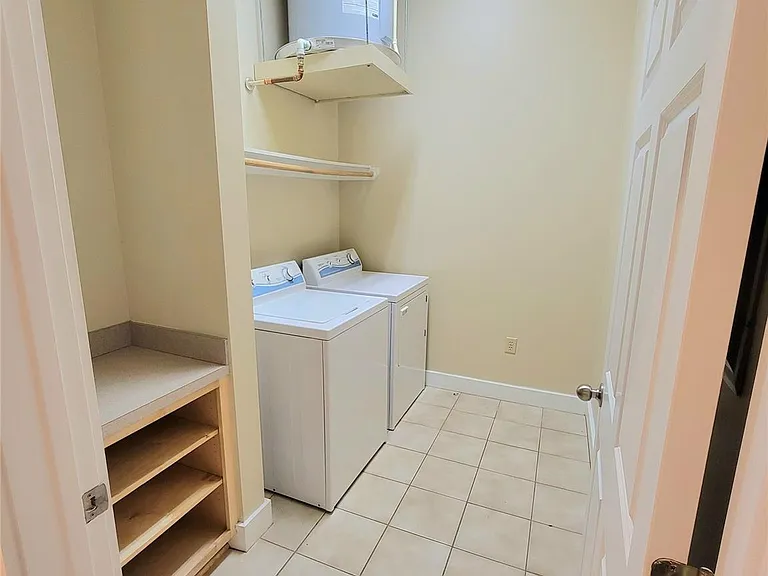 2315 Harborside Dr #201 — Photo 5