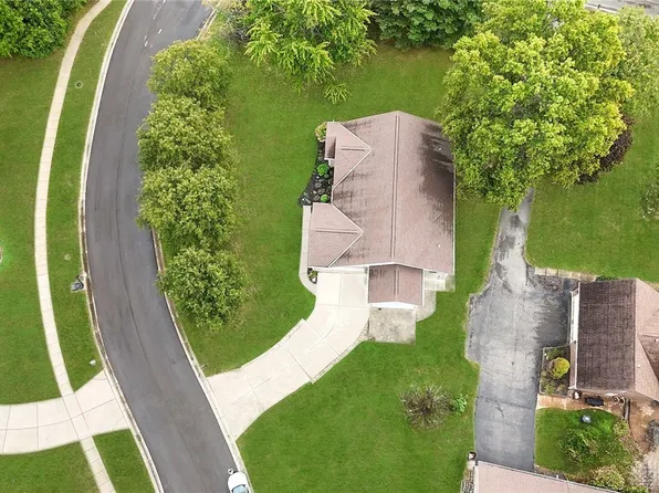 3139 Dogwood Ct N, Loveland, OH 45140