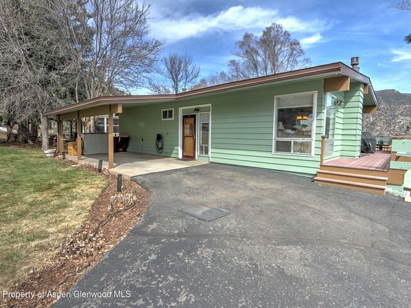 611 W 12th St, Glenwood Springs, CO 81601