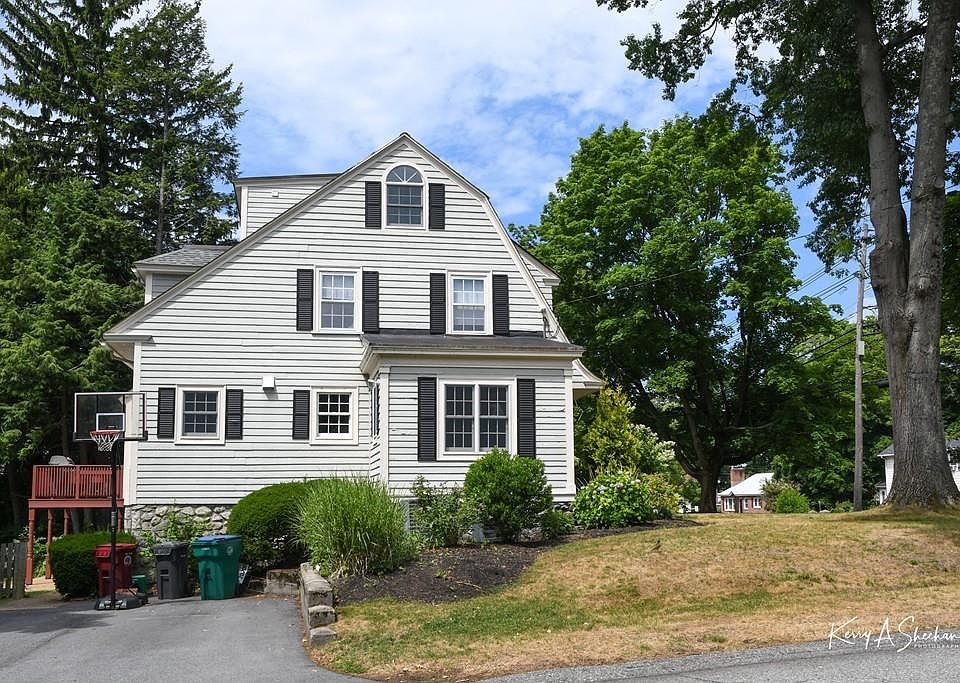 575 Andover St, Lowell, MA 01852 Zillow