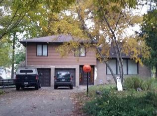 1411 Lott Dr, Uniontown, OH 44685
