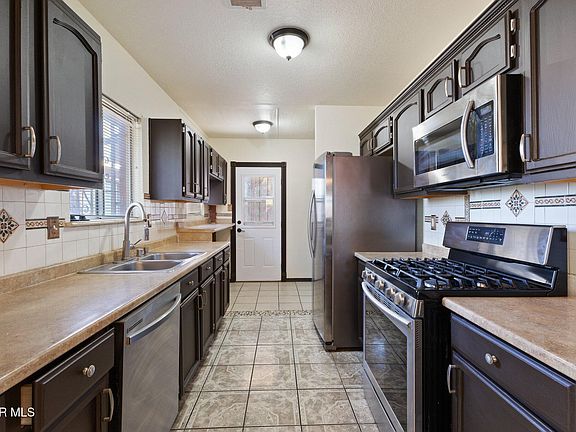 5th image of 12492 Angie Bombach Ave