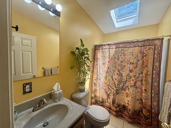 4th image of 41 Bridlepath Trl #98
