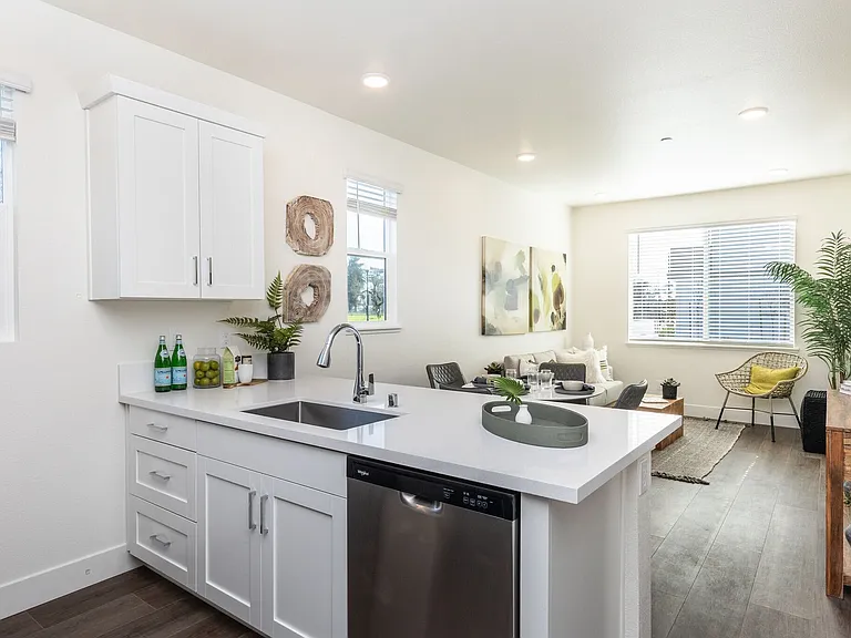 1501 Patty Pl — Photo 10
