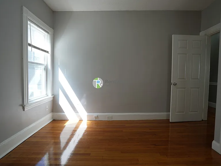 129 Draper St #1 — Photo 18