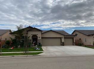 438 Camelia Ave, Sanger, CA 93657