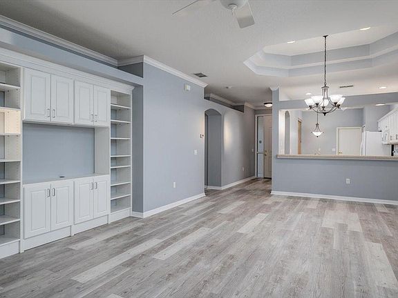 5th image of 21328 Diamonte Dr