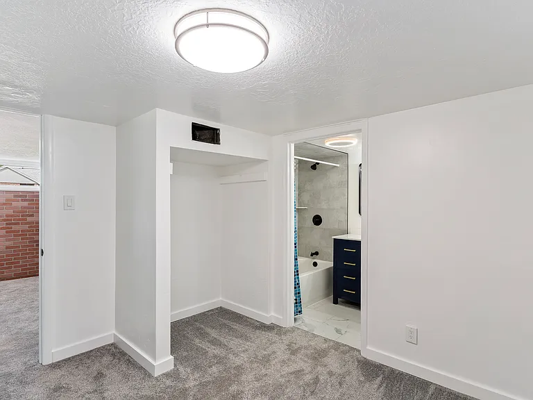 4th Bedroom (Downstairs)