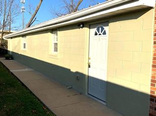 816 S Pleasant St UNIT B, Springdale, AR 72764