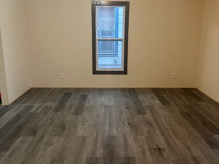 1027 S Chicago Ave — Photo 9