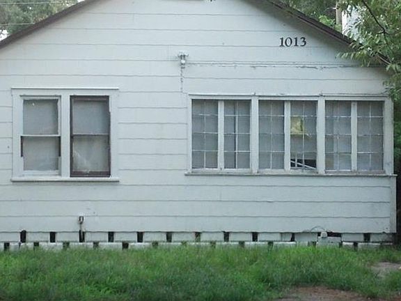 2nd image of 1013 55th Ave N