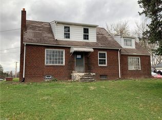 1904 Robbins Ave, Niles, OH 44446