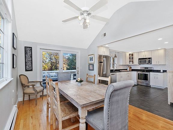 4th image of 30 Minihans Ln