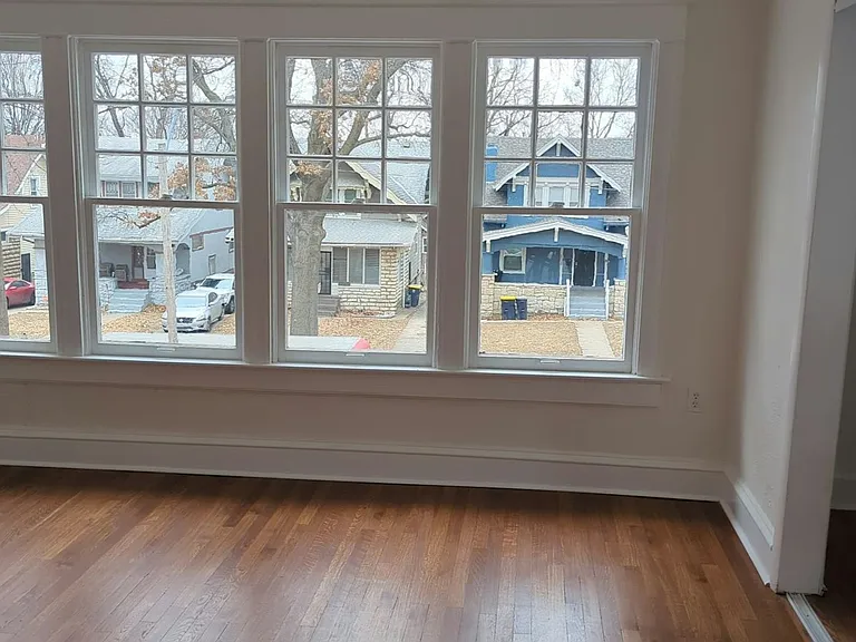 4119 S Benton Ave — Photo 60