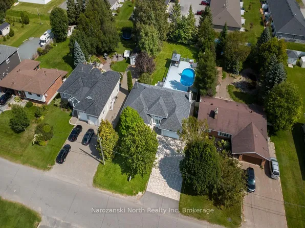 3047 Errington Ave, Chelmsford, ON P0M 1L0