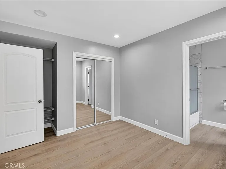 13808 S Catalina Ave — Photo 17