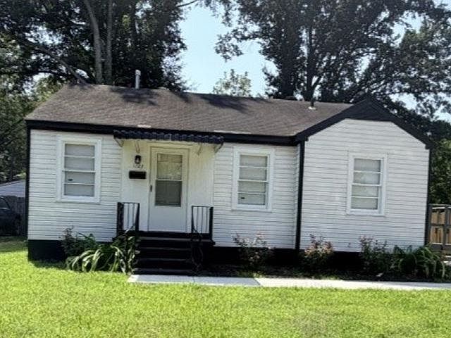 1st image of 1723 Russwood Rd