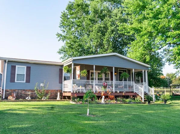 120 Old Morganfield Rd, Manitou, KY 42436