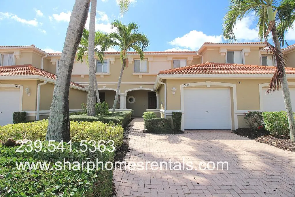 2404 Laurentina Ln — Photo 1