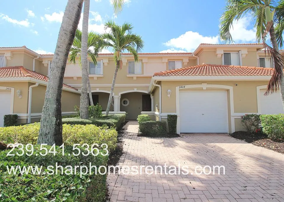 2404 Laurentina Ln