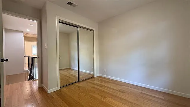 1356 Highland Ct — Photo 2