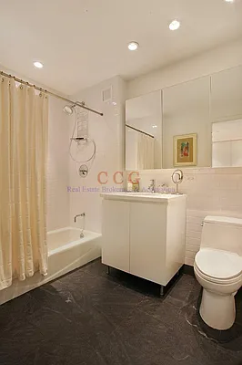 Rented by CCG Real Estate Brokerage | media 13