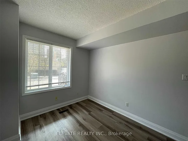 68 Douro St #111 — Photo 14
