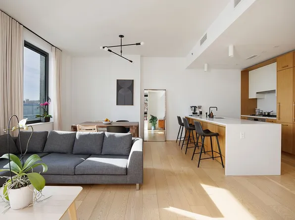 2218 Jackson Ave #408, Long Island City, NY 11101