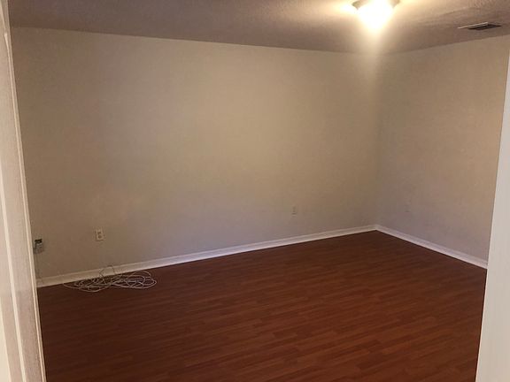 5th image of 9649 SW 138th Ave