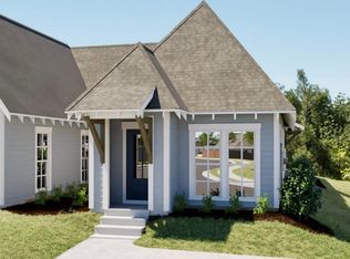 1062 Forest Ln, Opelika, AL 36801