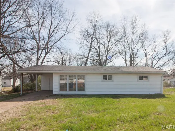 4416 Saint William Ct, Saint Louis, MO 63134