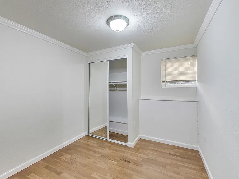 193B Henry St — Photo 11