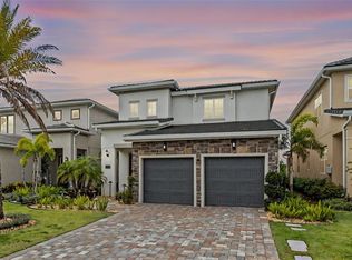 15702 Vetta Dr, Montverde, FL 34756